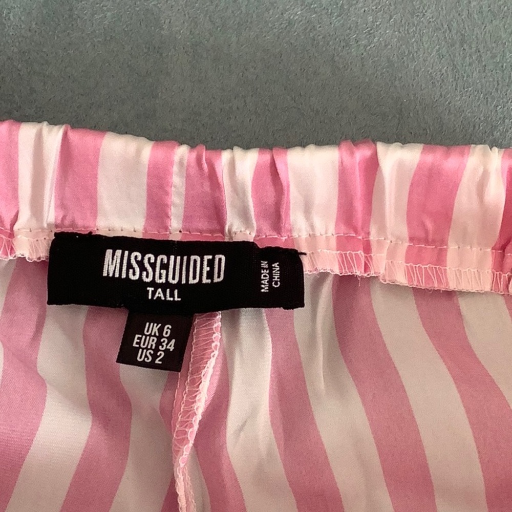 MISSGUIDED Pajama Set - Picture 11 of 16